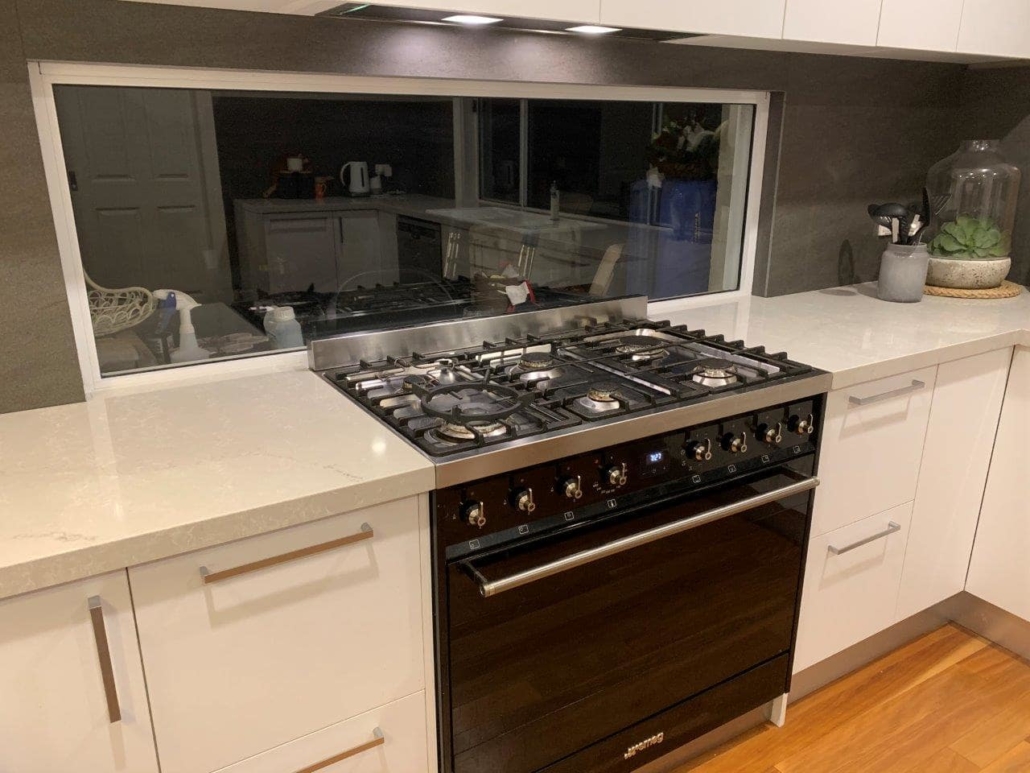 Kitchen cooktop stone bench